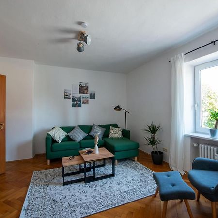 Bessa Homes 6 Personen 2 Schlafzimmer, 3 King Size, Betten, Balkon, Kueche Haag in Oberbayern 外观 照片
